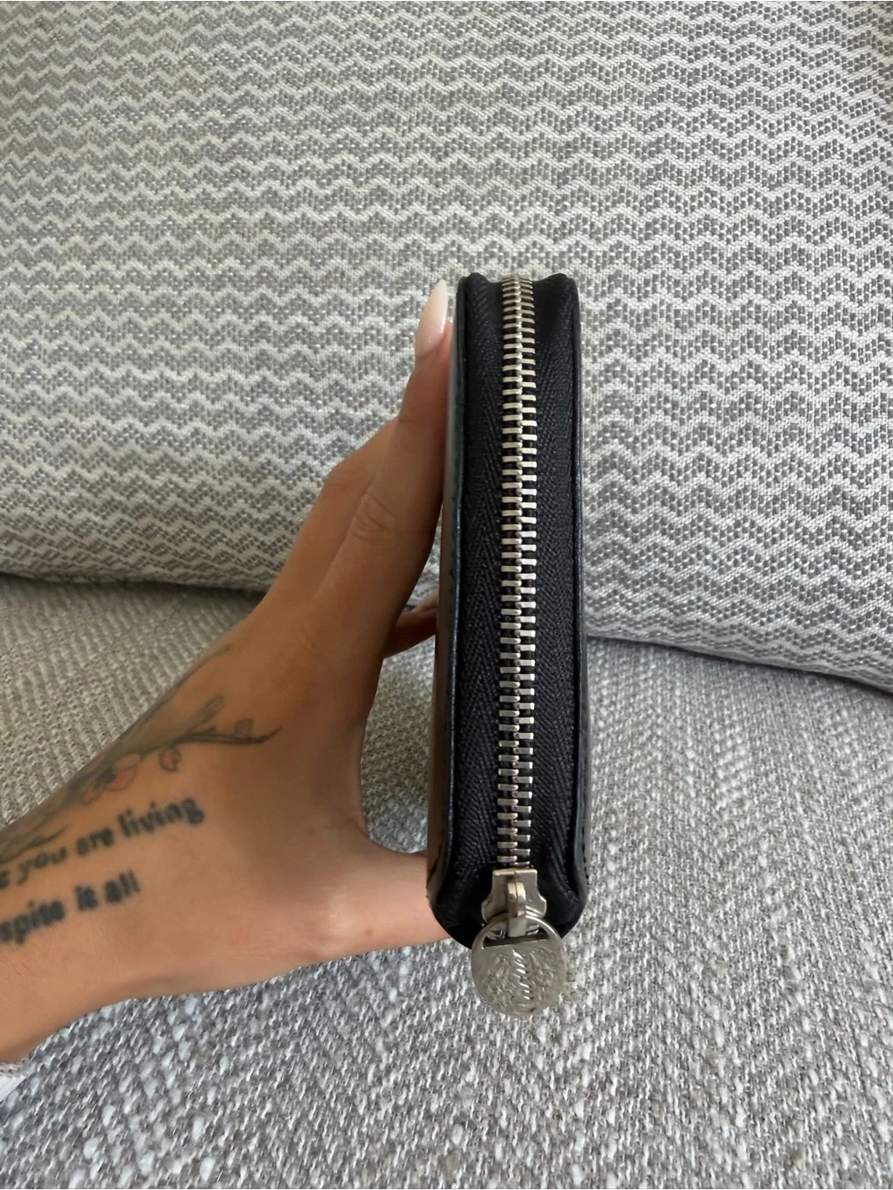 Cartier Panthère Black Leather Zip Around Long Wallet Silver Panthère Hardware